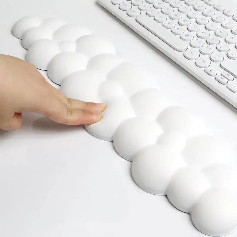 Cloud-Shaped Cute Keyboard Wrist Rest Set with Mouse Pad Support, Ergonomic Gaming Arm Rest for Home and Office Desks, Laptops Outdoorfun White, Pc Gaming Setup, Pc Accessories Stylish Breathable