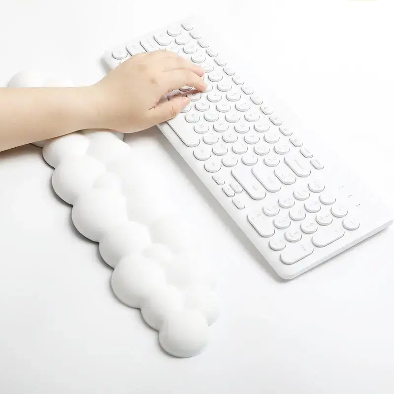 Cloud-Shaped Cute Keyboard Wrist Rest Set with Mouse Pad Support, Ergonomic Gaming Arm Rest for Home and Office Desks, Laptops Outdoorfun White, Pc Gaming Setup, Pc Accessories Stylish Breathable